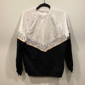 White Fox sweatshirt